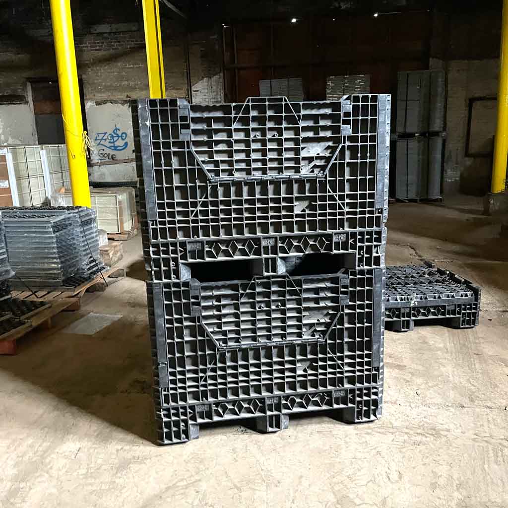 Used Stackable Collapsible Containers