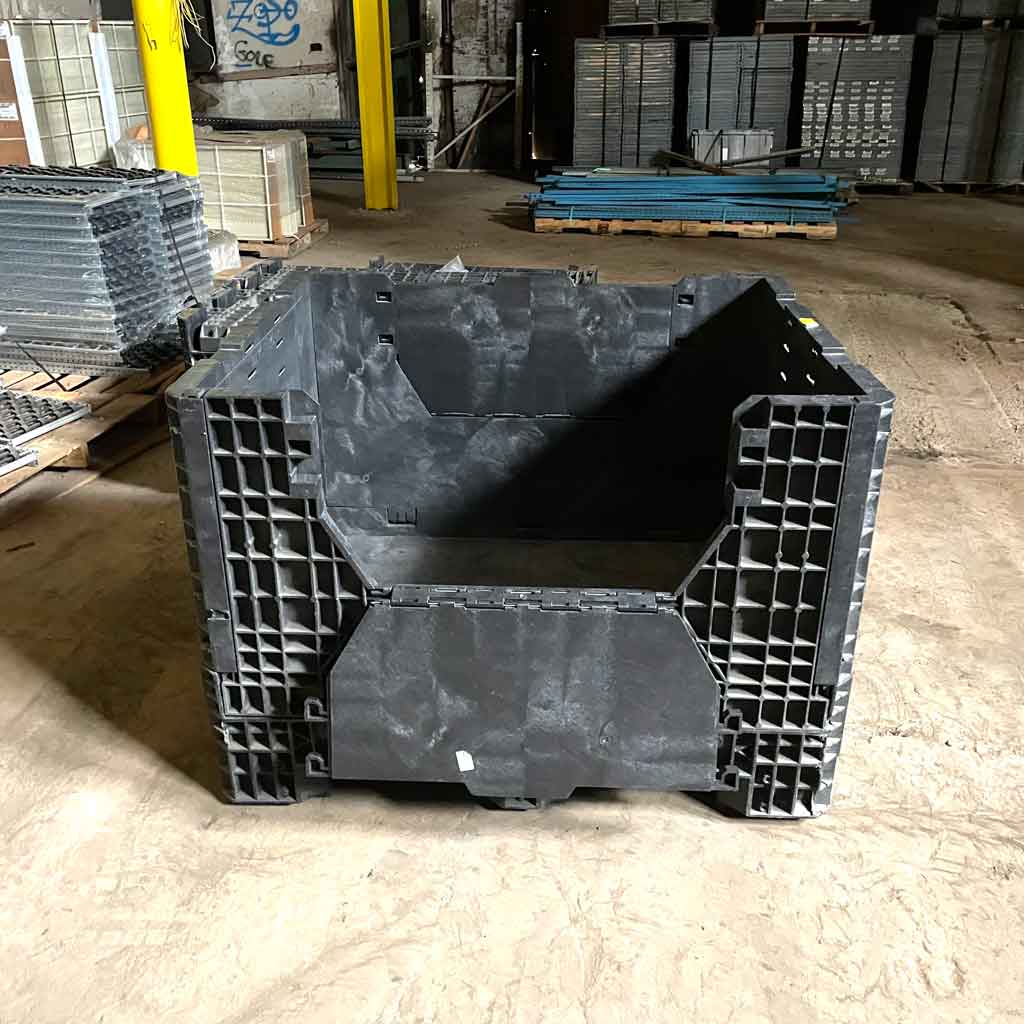 Used Plastic Container with Folding Gate